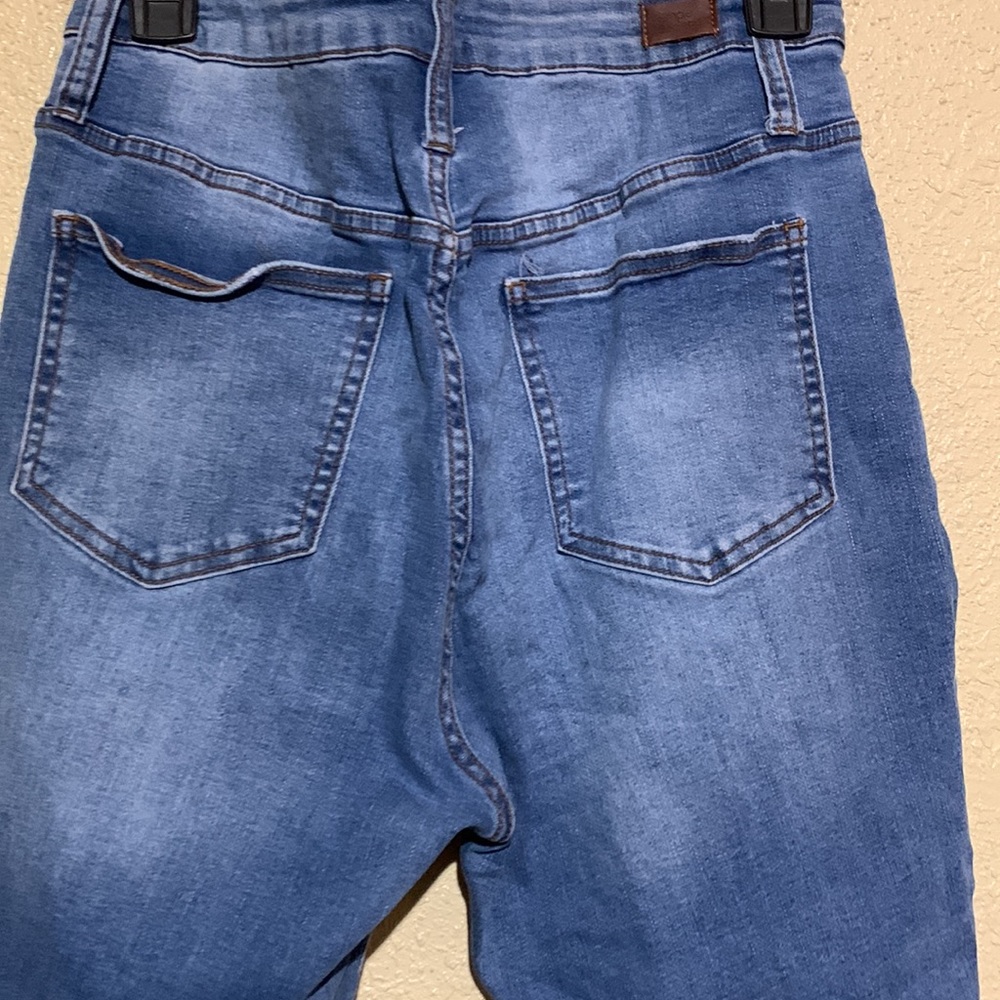 Simple Society Jeans Med Wash Ripped Skinny Ankle Cropped Junior Size 11/30 - Picture 11 of 15